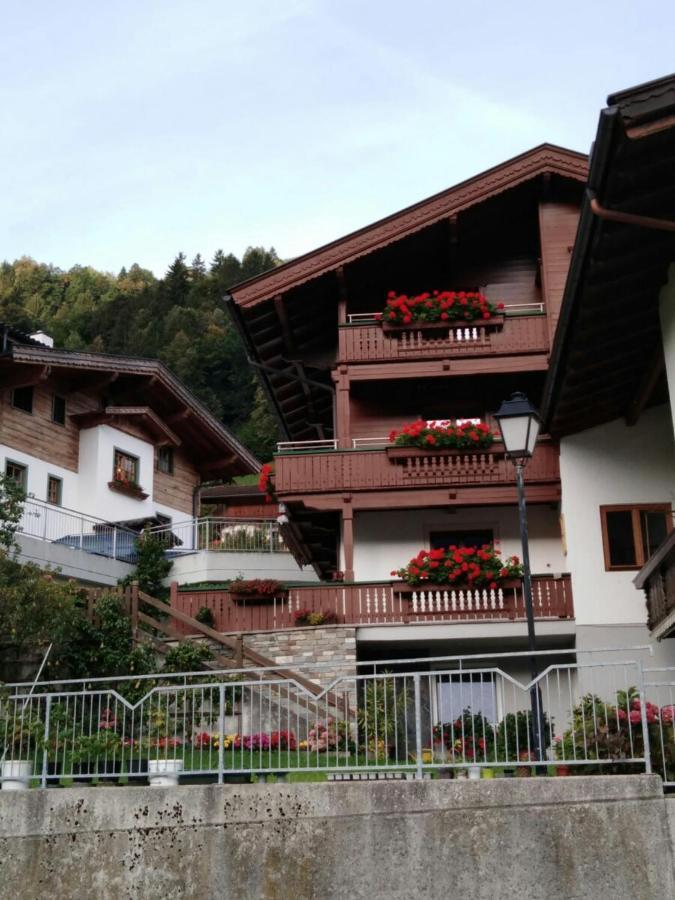 Rima Apartments Hippach Buitenkant foto